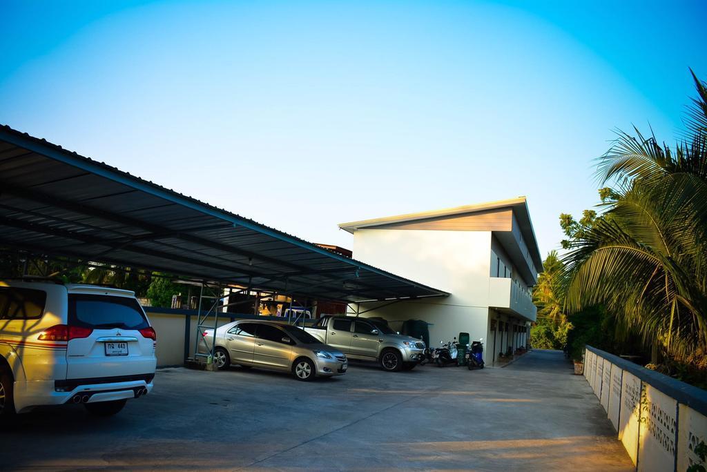 Sabaidee Place Phetchabun Extérieur photo